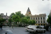 007 La Paz_Placa Murillo Parlament.jpg