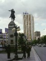 015 La Paz_Statue auf Prado.jpg